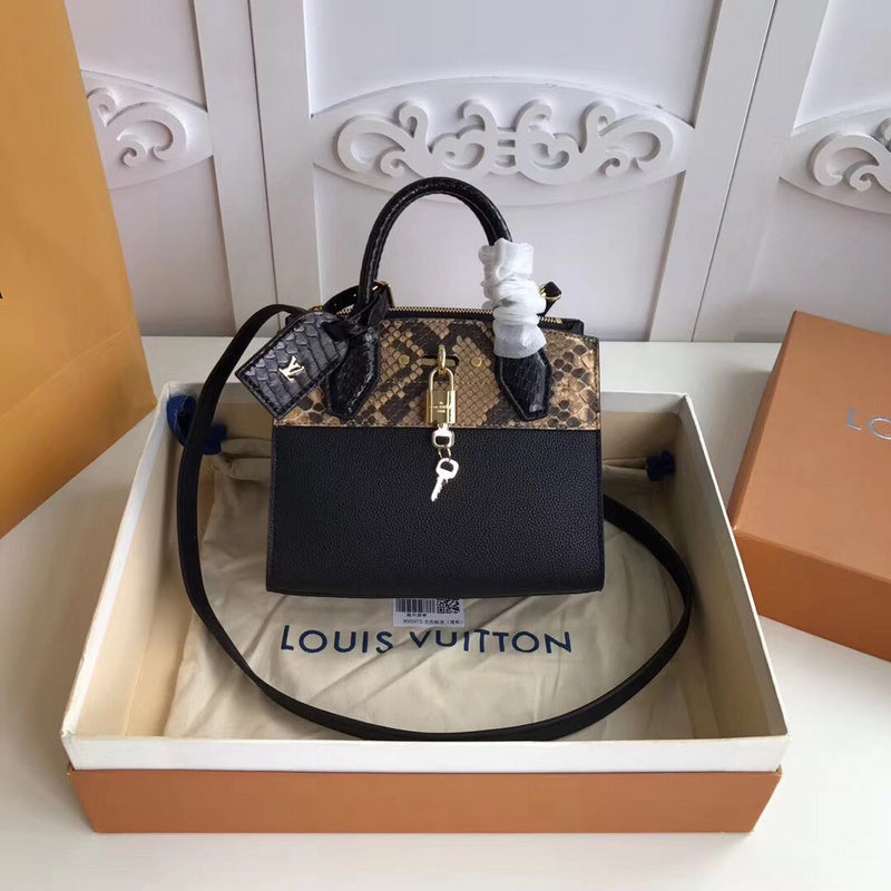 LOV2 Bags - Fashion Bags  818 Breeze Chic
