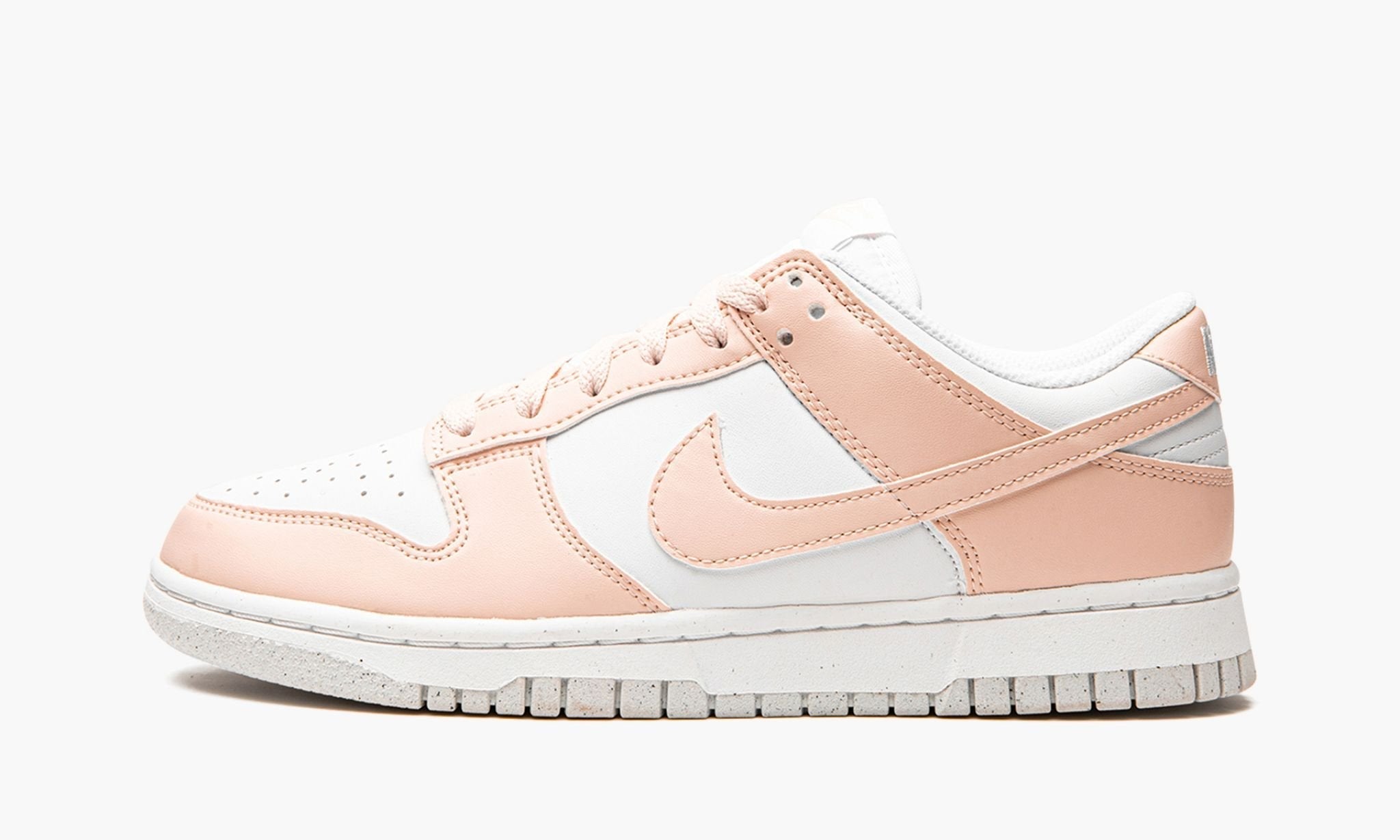 WMNS Dunk Low Next Nature "White / Pale Coral" Dunk