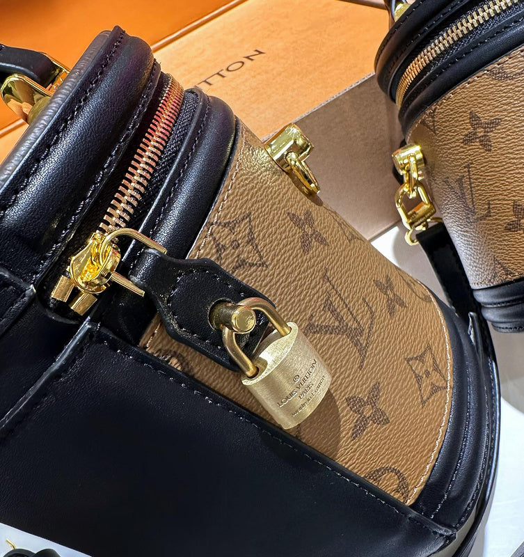 BRC Fashion Lu-Vi Bags - 14750 Breeze Chic