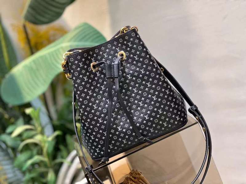 BRC Fashion Lu-Vi bags - 11515 Breeze Chic