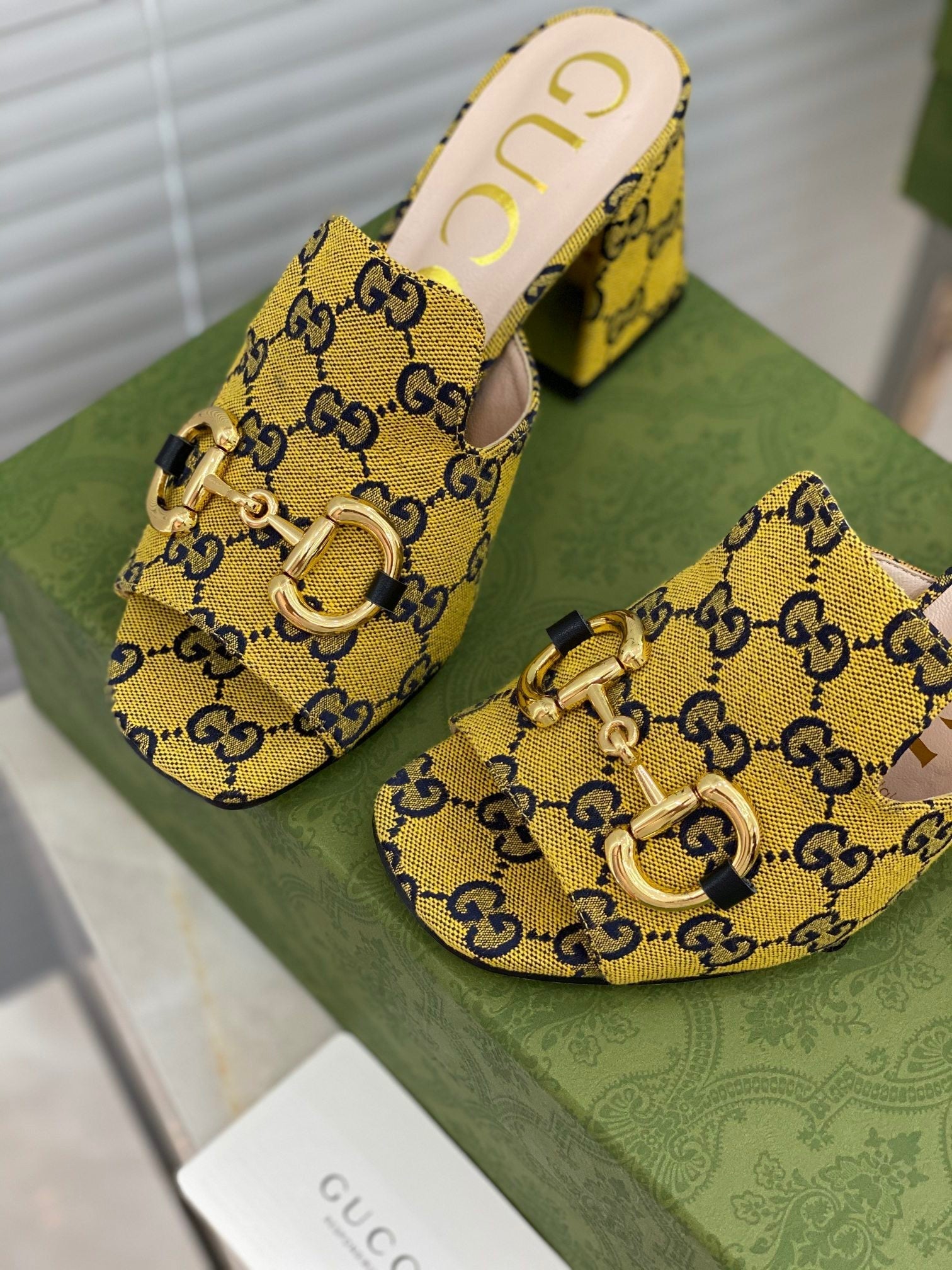 SE502 Size 5-10 Heels:7.5cm Material: Cowhide Lining: Sheep skin Sole: Italian leather - fashionupstore1