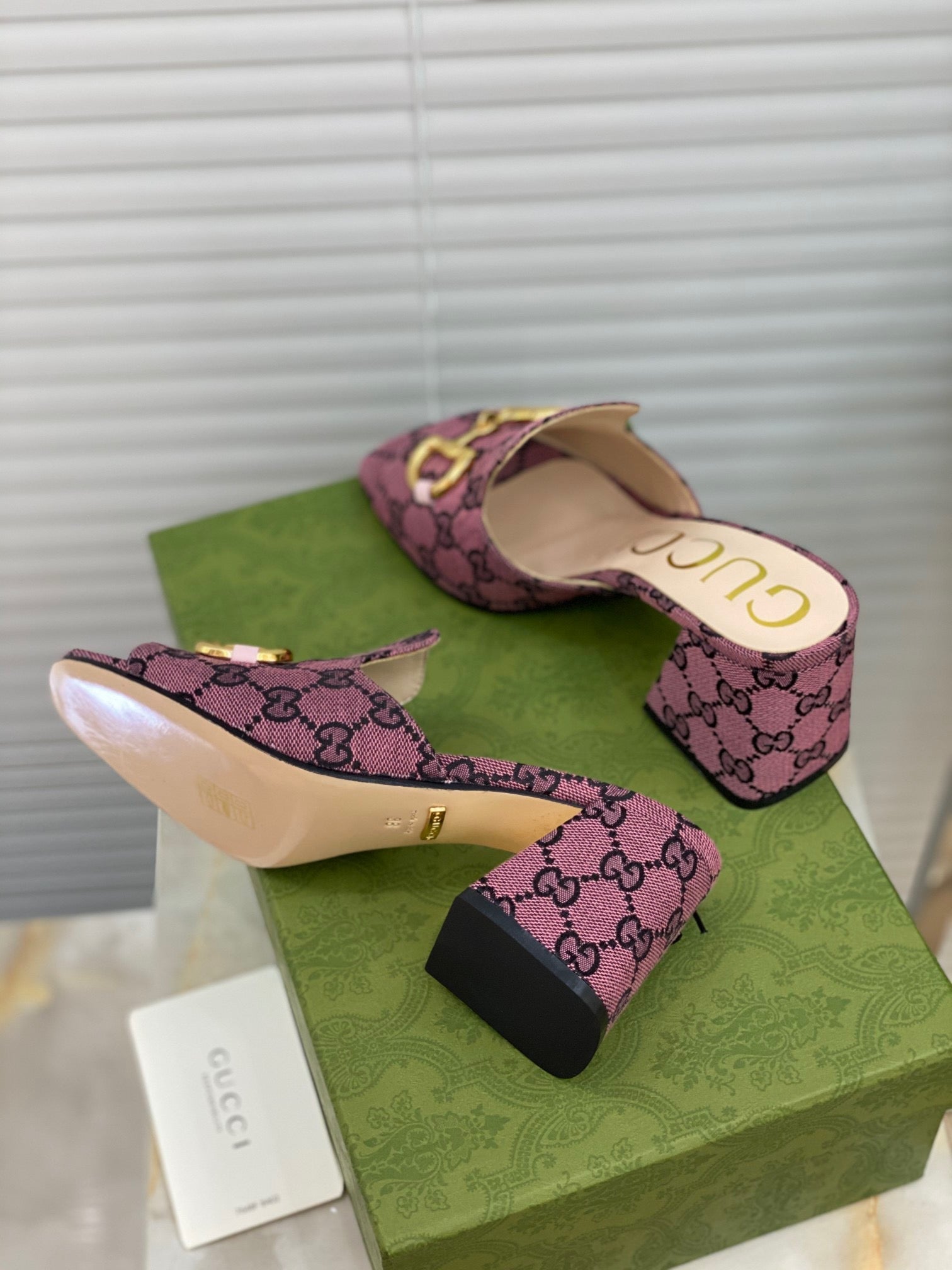 SE504 Size 5-10 Heels:7.5cm Material: Cowhide Lining: Sheep skin Sole: Italian leather - fashionupstore1