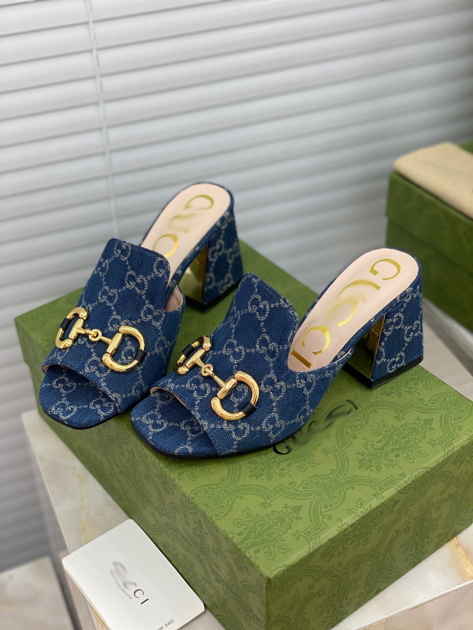 SE505 Size 5-10 Heels:7.5cm Material: Cowhide Lining: Sheep skin Sole: Italian leather - fashionupstore1