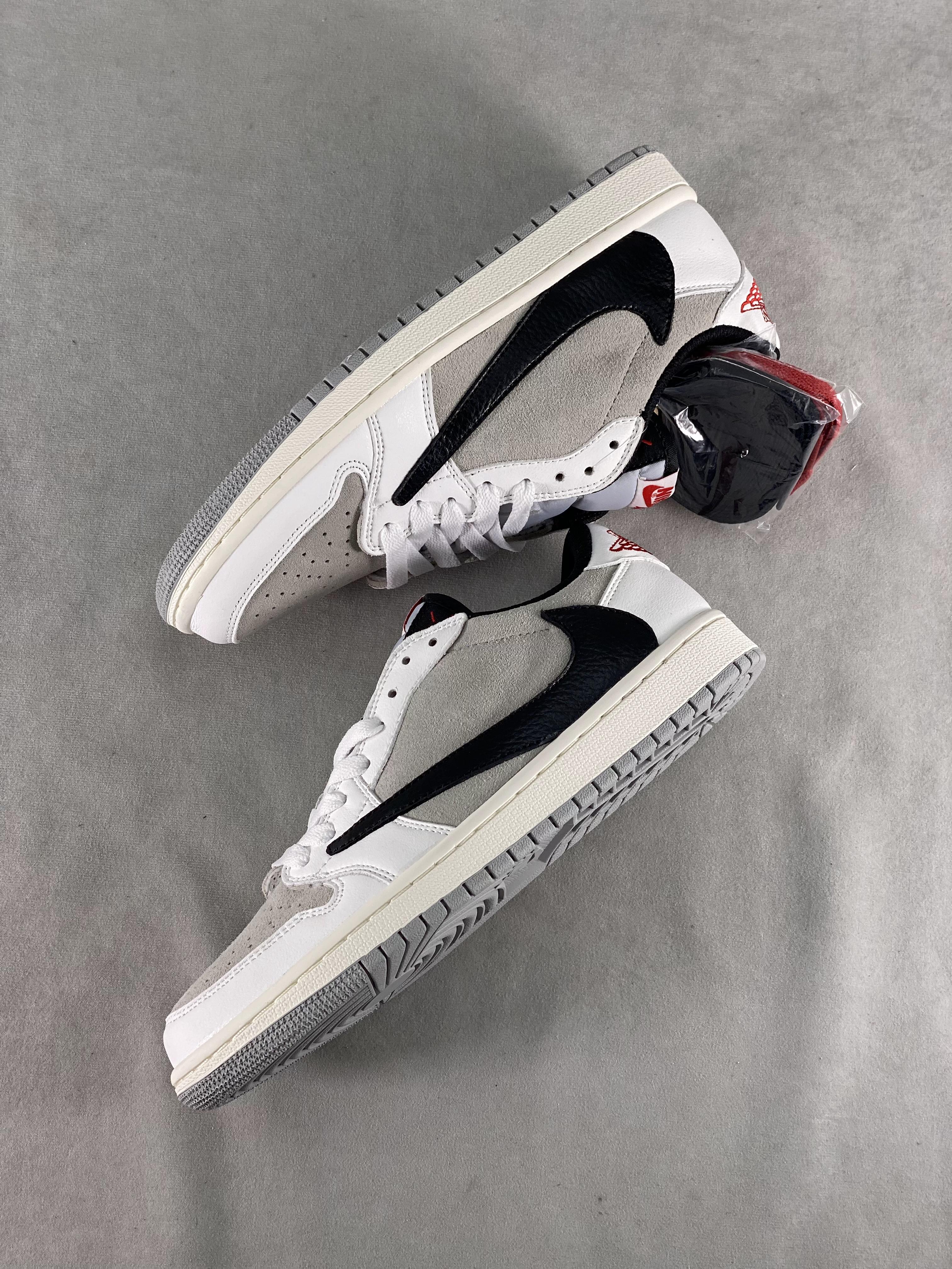 Custom Travis Scott x Fragment x Air Jordan 1 Low DM7866 162 sneakerhypes