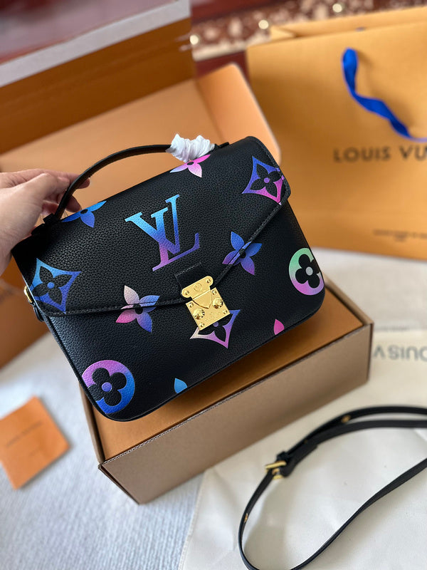 BRC Fashion Lu-Vi Bags - 14670 Breeze Chic