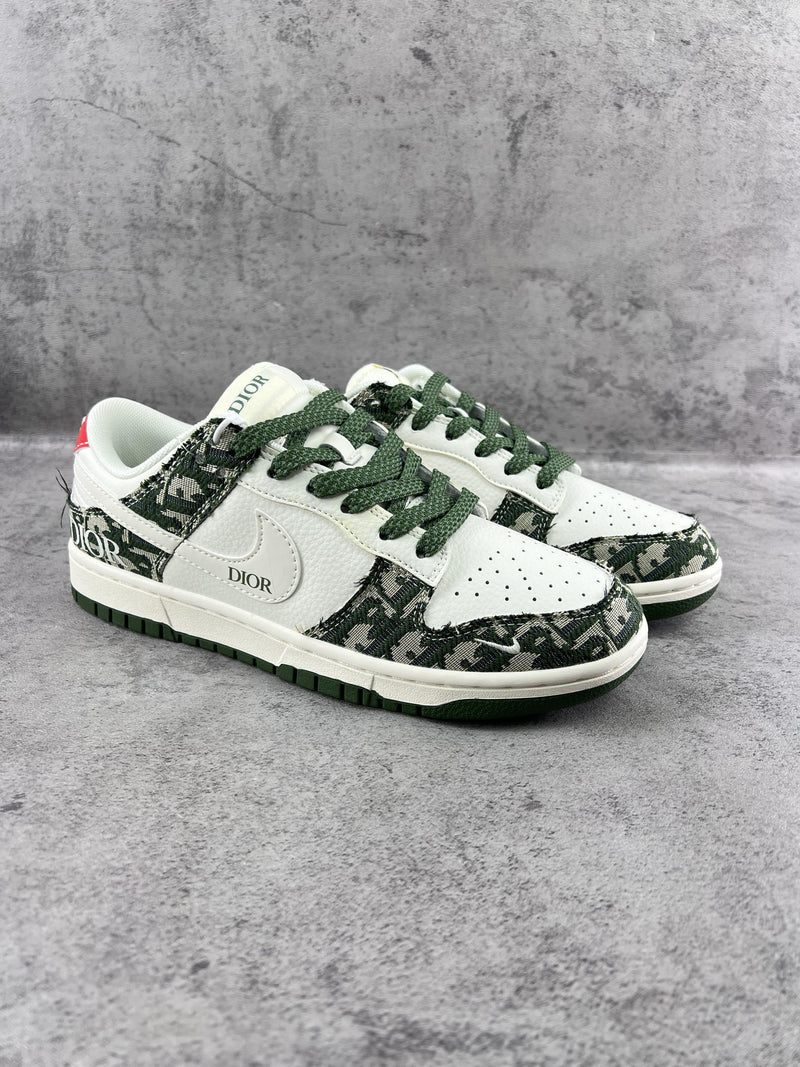 dunk low x dior
