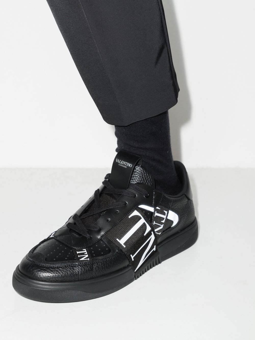 VL7N LEATHER SNEAKERS - fashionupstore1