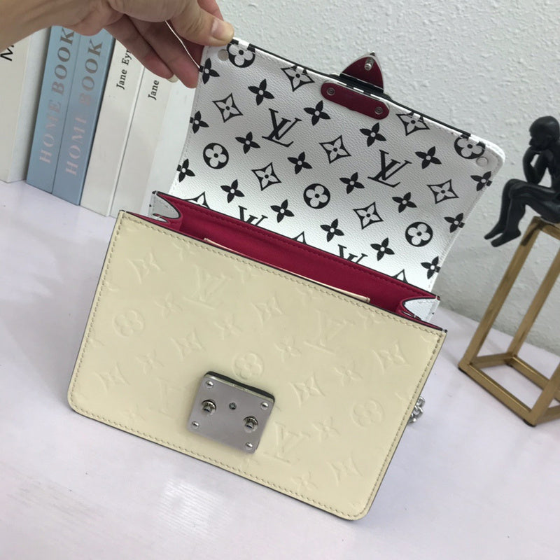 LOV2 Bags - Fashion Bags  924 Breeze Chic