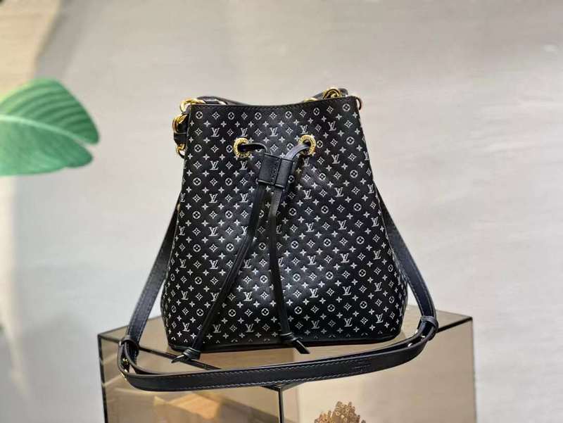 BRC Fashion Lu-Vi bags - 11515 Breeze Chic