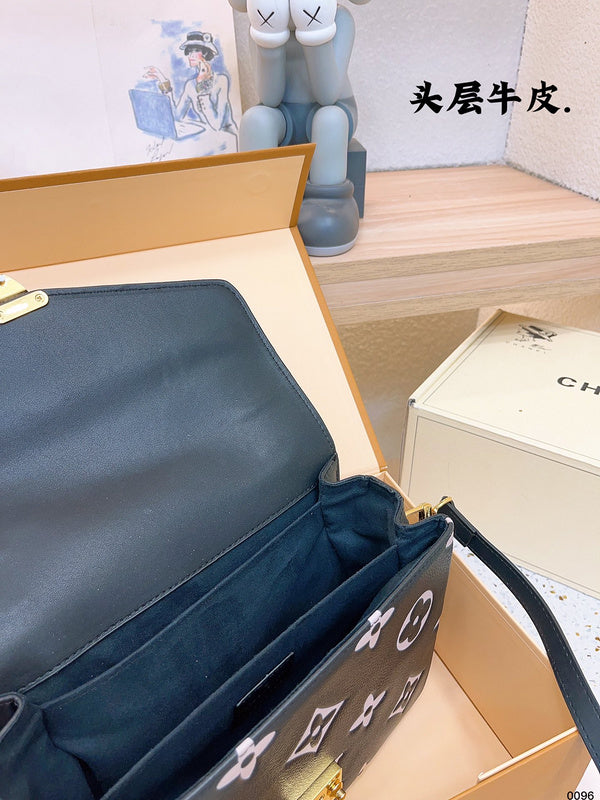 BRC Fashion Lu-Vi Bags - 14820 Breeze Chic