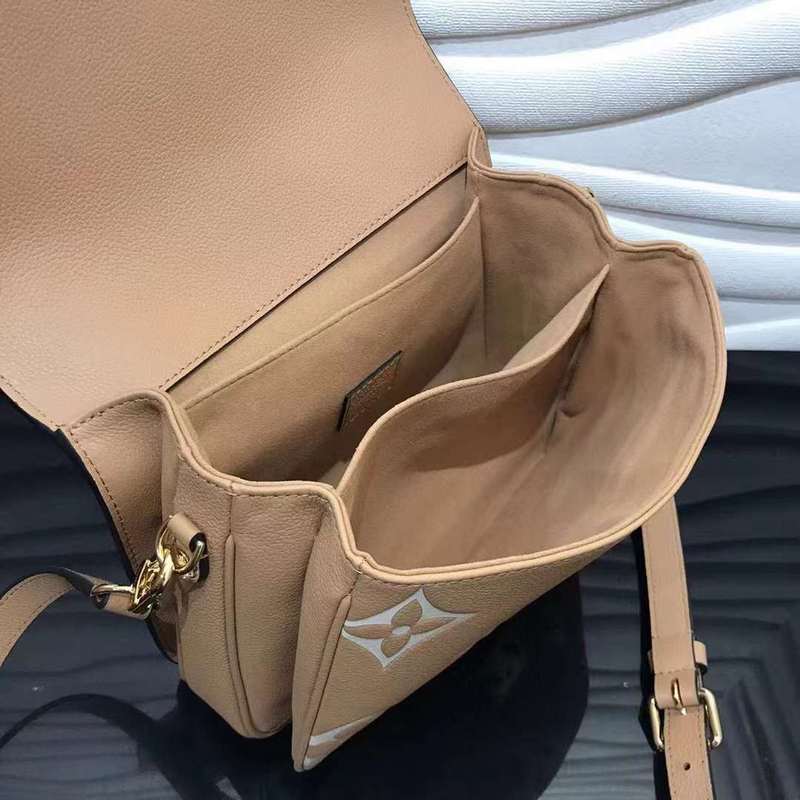 BRC Fashion Lu-Vi bags - 11824 Breeze Chic