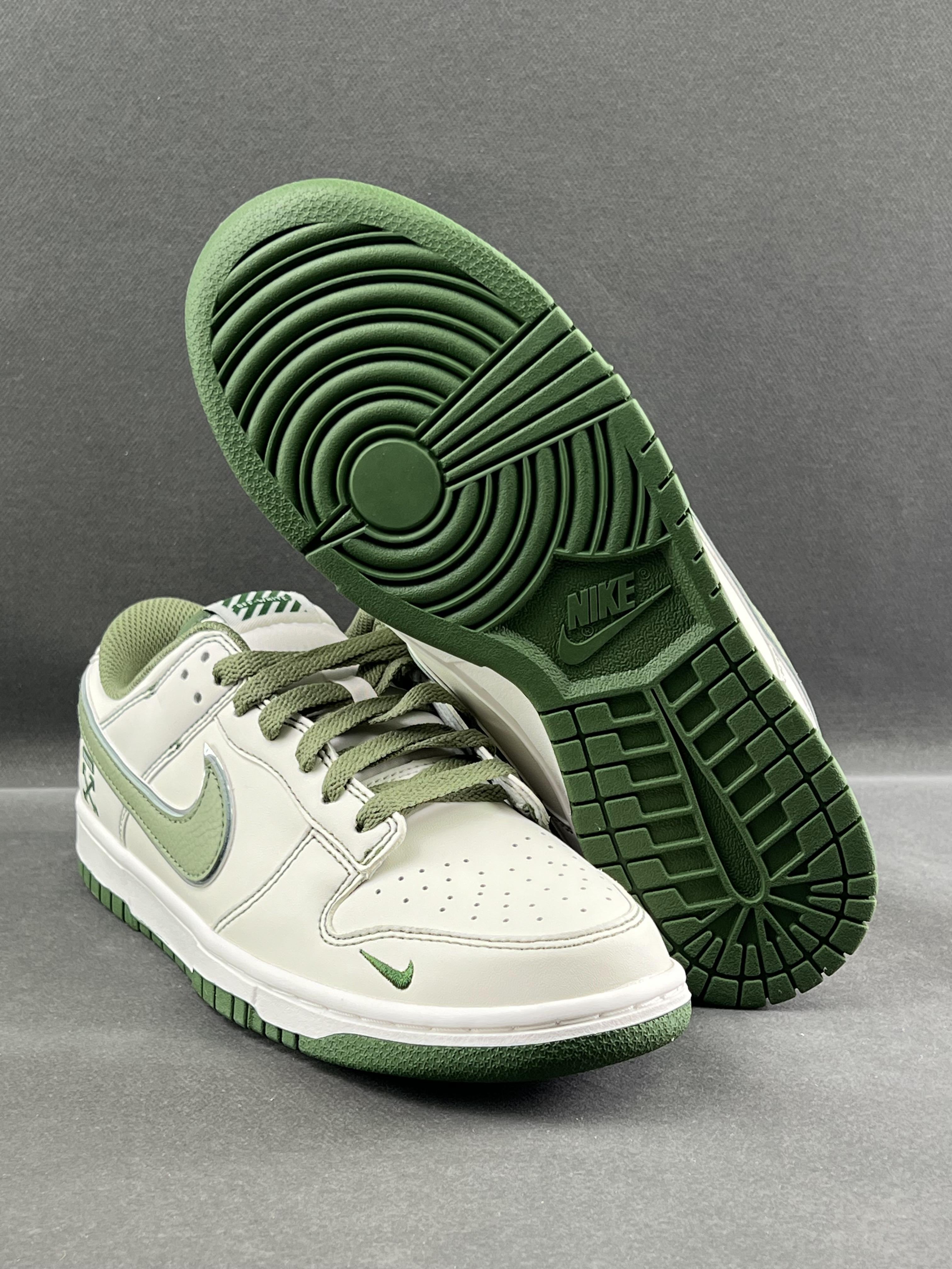 Custom SB Dunk Low x Off White DJ2024-002 - fashionupstore1