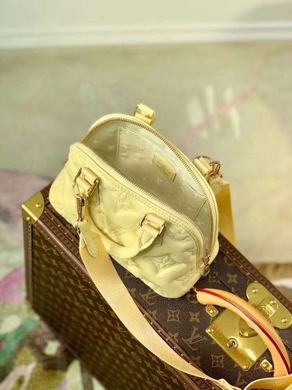 BRC Fashion Lu-Vi bags - 11911 Breeze Chic