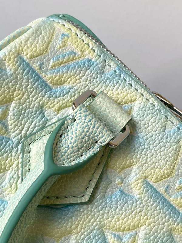 BRC Fashion Lu-Vi bags - 11904 Breeze Chic