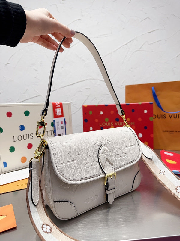 BRC Fashion Lu-Vi Bags - 14621 Breeze Chic