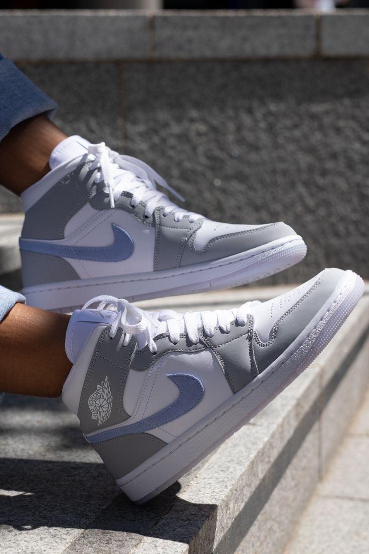 Custom Air Jordan 1 Mid Wolf Grey High Q sneakerlandnet