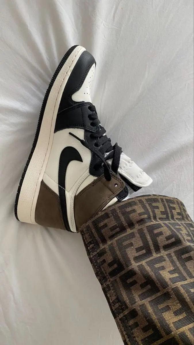 Custom Jordan 1  Retro High Dark Mocha High Q ( Customs And Box ), Jordan 1 Sneakers Active luxurysteps