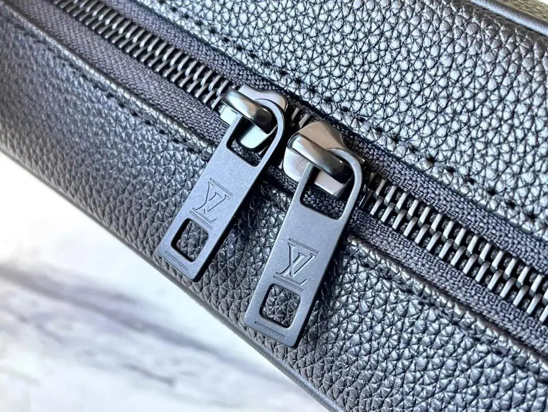 LV Monogram M20912 - fashionupstore1