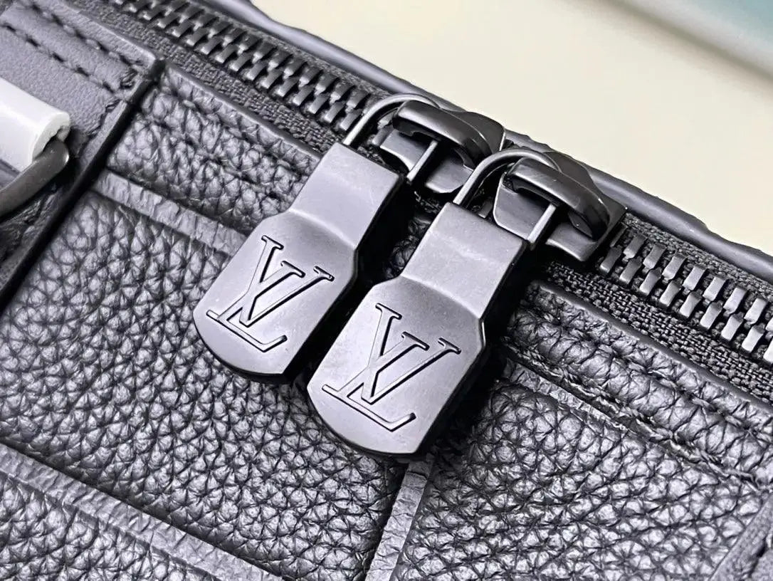 LV Monogram M21543 - fashionupstore1