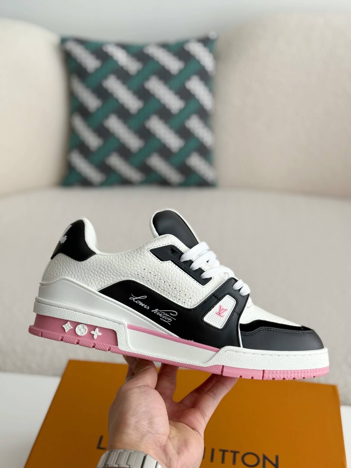 Louis Vuitton LV Trainer #54 Low Pink Sneaker - fashionupstore1