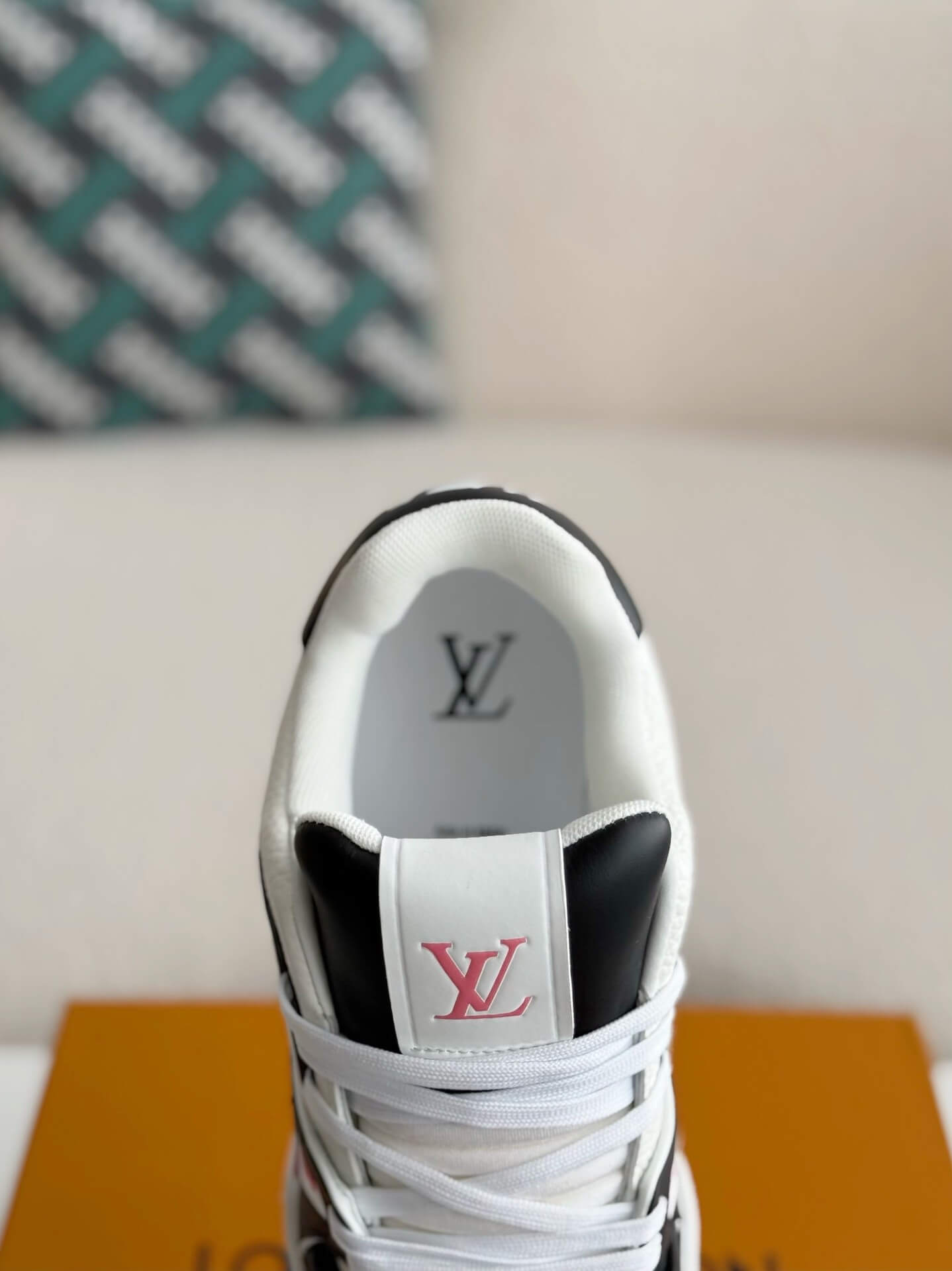 Louis Vuitton LV Trainer #54 Low Pink Sneaker - fashionupstore1