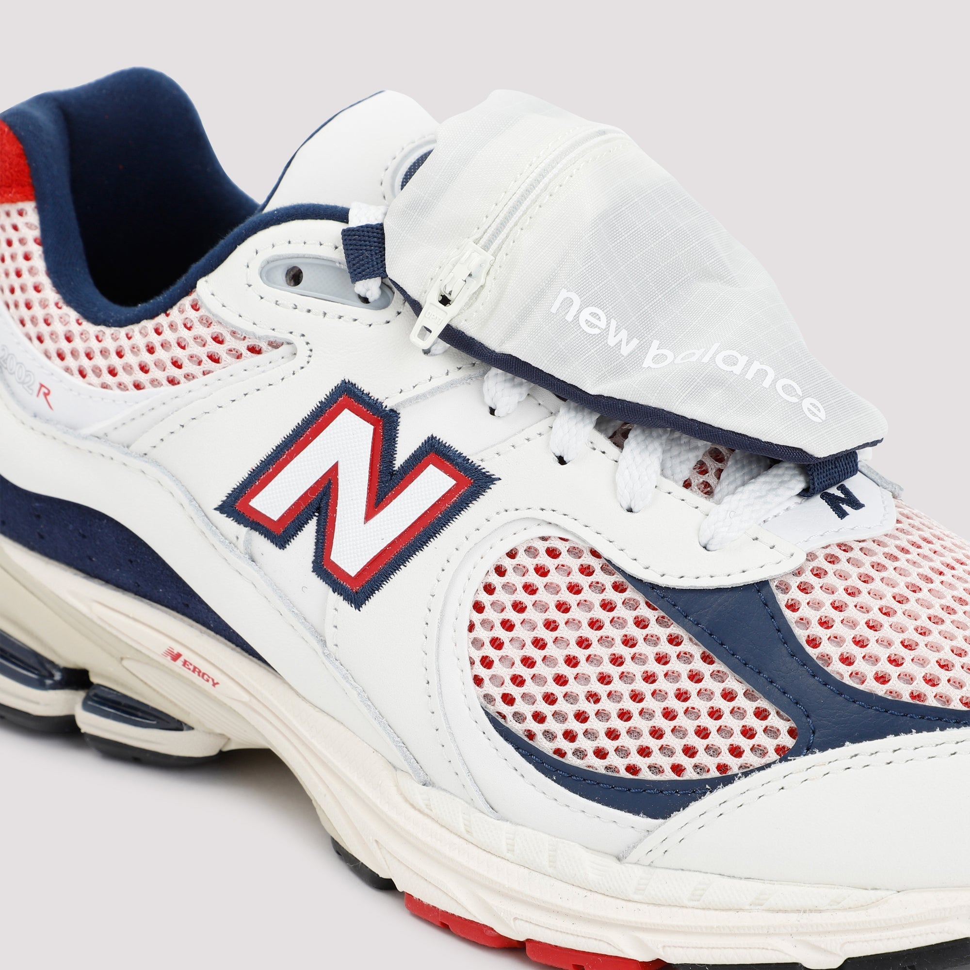 NEW BALANCE 2002 NEW VINTAGE SNEAKERS - fashionupstore1