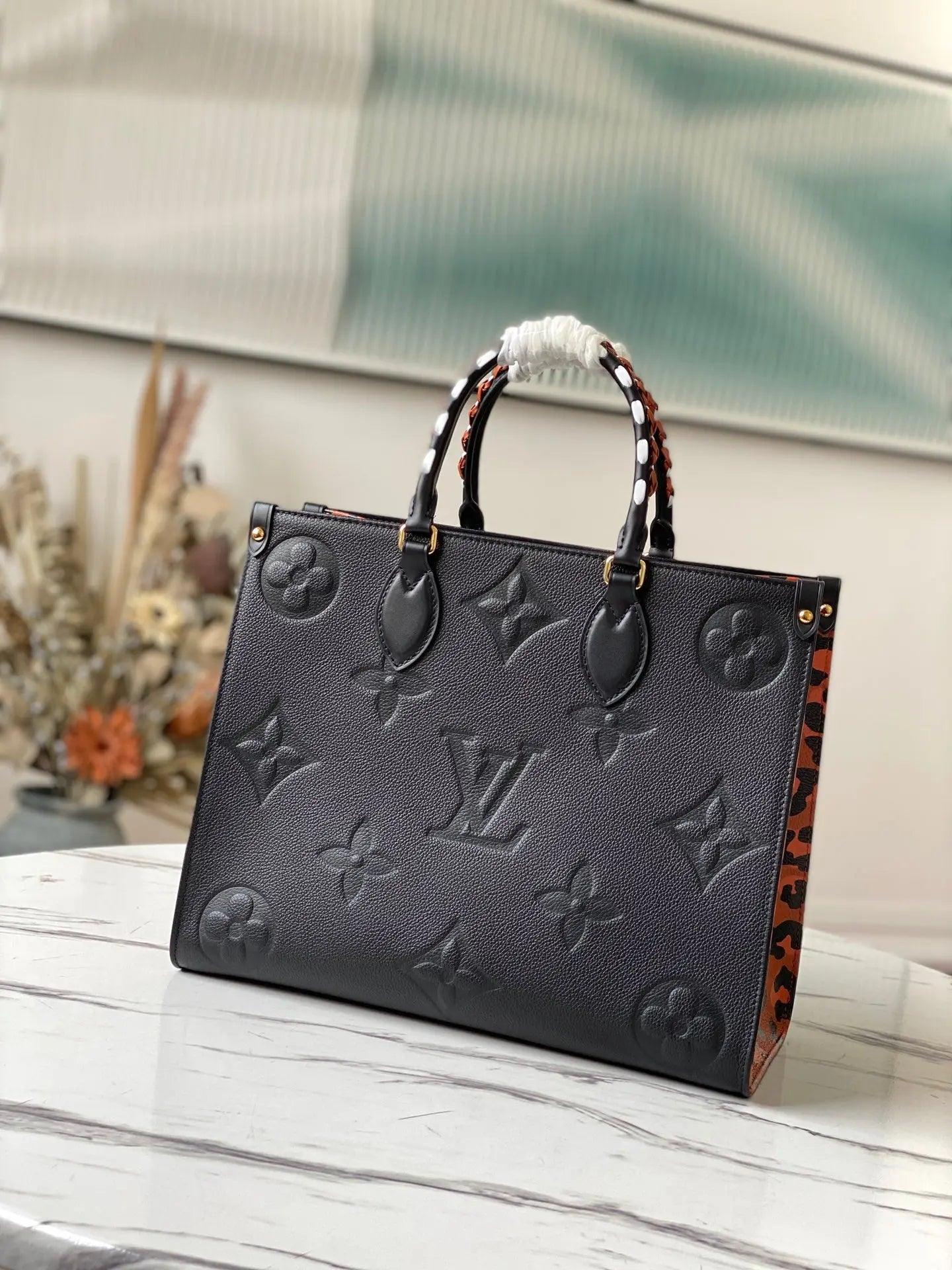 SO - New Fashion Women's Bags LUV ONTHEGO Monogram A062 sneakerhypes