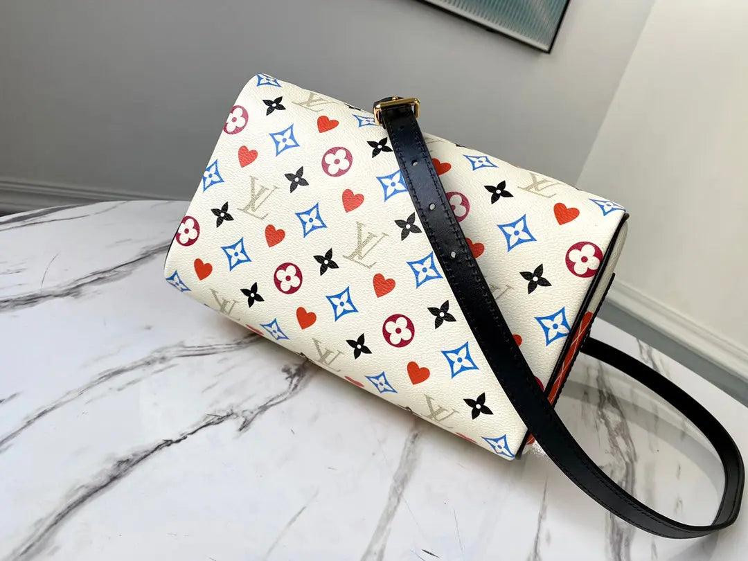 SO - New Fashion Women's Bags LUV Speedy Bandoulière Nicolas Ghesquière Game On Monogram A052 sneakerhypes