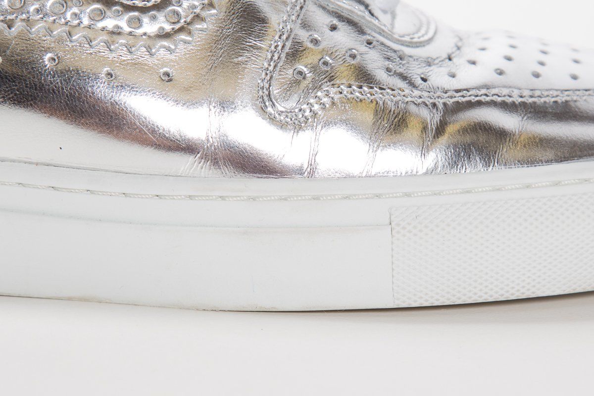 SWEAR Silver Metallic Leather Round-Toe Sneakers SZ 37 - fashionupstore1