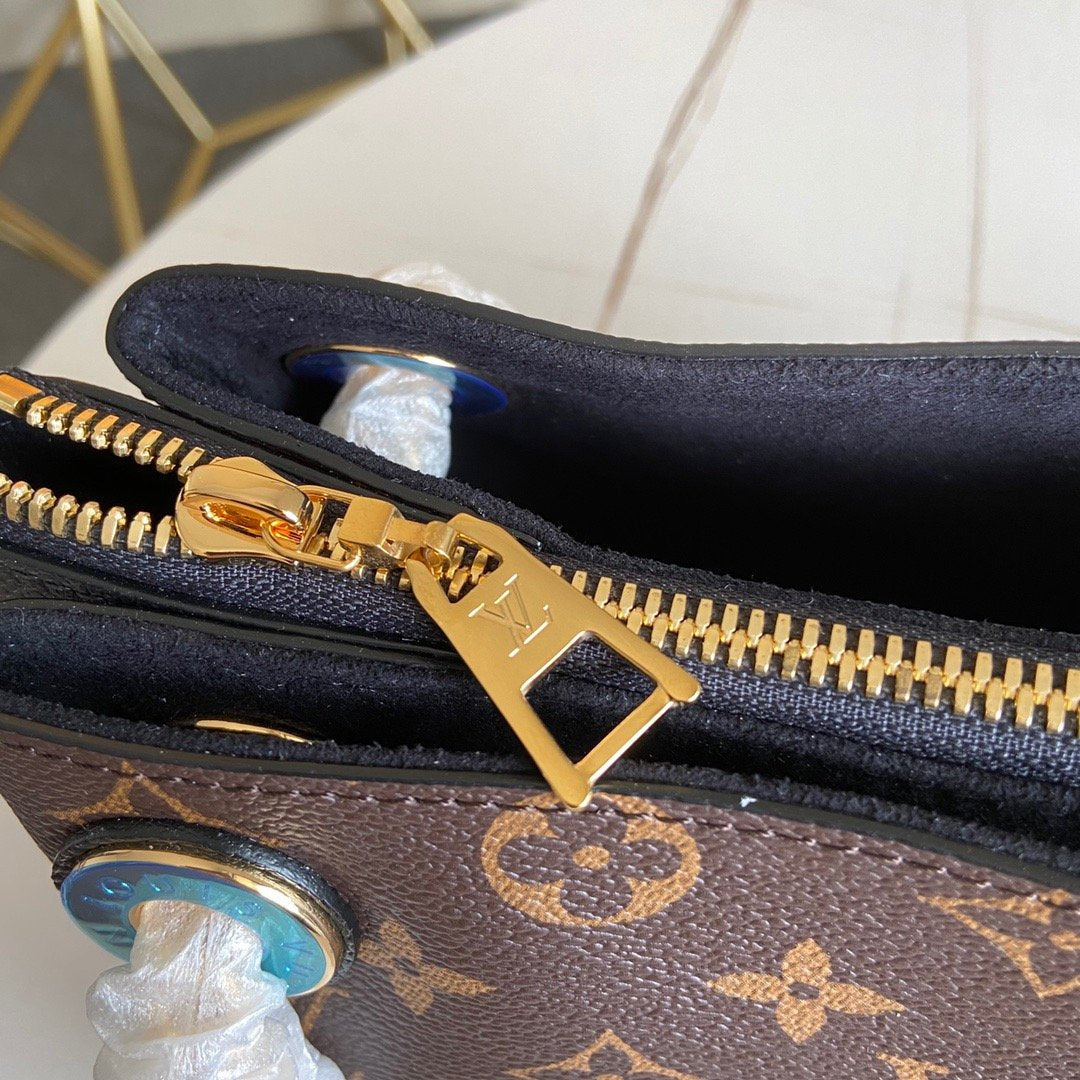 High Quality LV Monogram Bag 141 - fashionupstore1