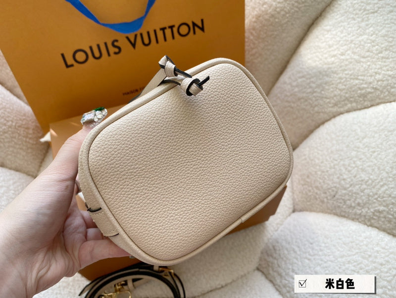 BRC Fashion Lu-Vi Bags - 14802 Breeze Chic