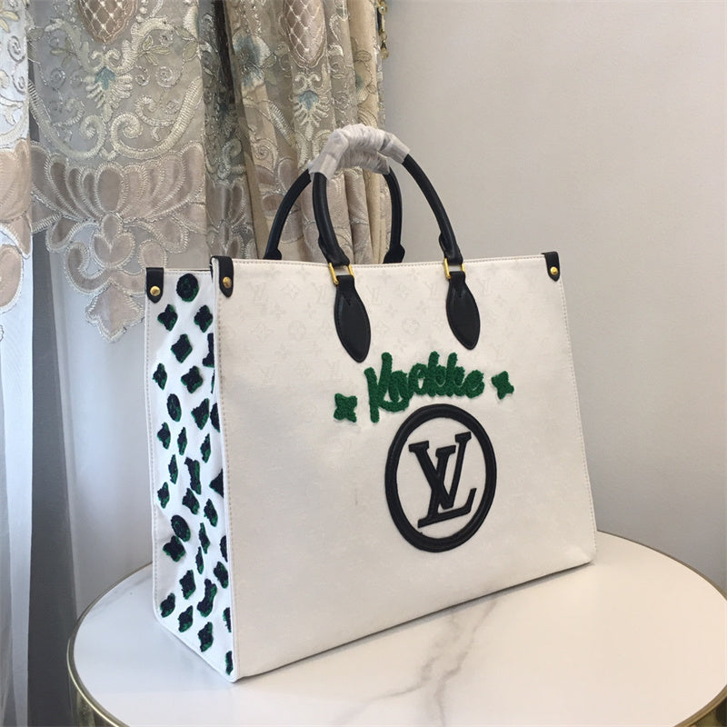 Luxury Bag LV Monogram M20816 sneakerhypes