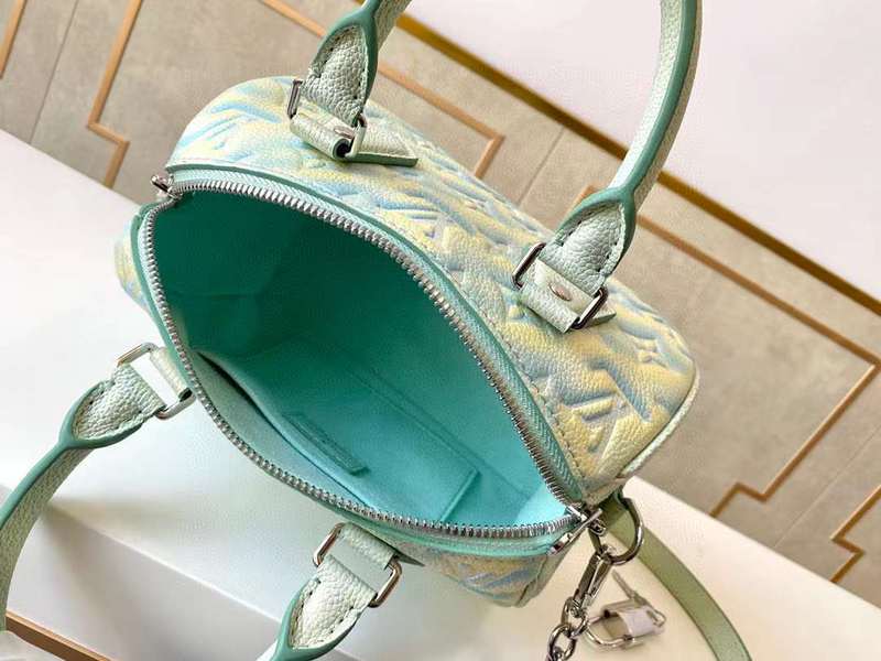 BRC Fashion Lu-Vi bags - 11904 Breeze Chic